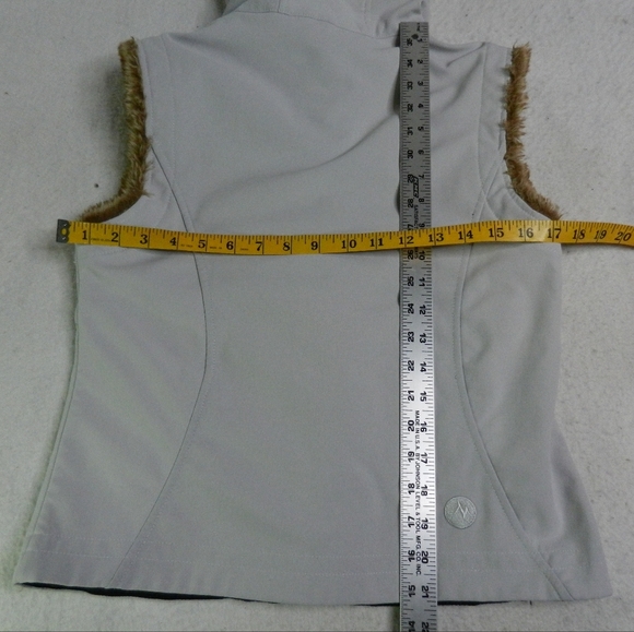 Marmot Windstopper Vest Womens White Fleece Softshell Fur Hood Winter Size Small - Picture 9 of 11